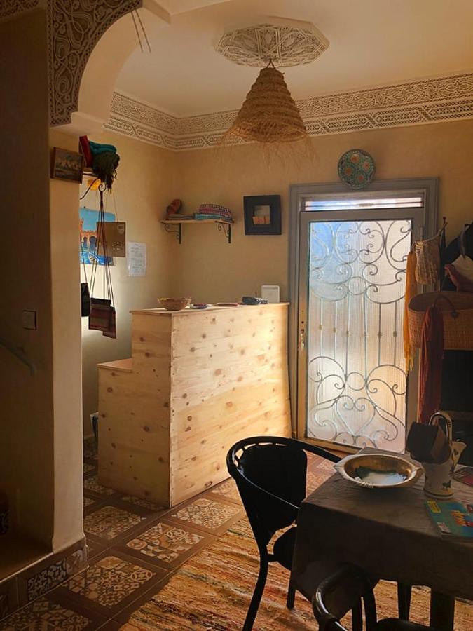 Le Petit Jardin Bed & Breakfast Демнат Екстериор снимка