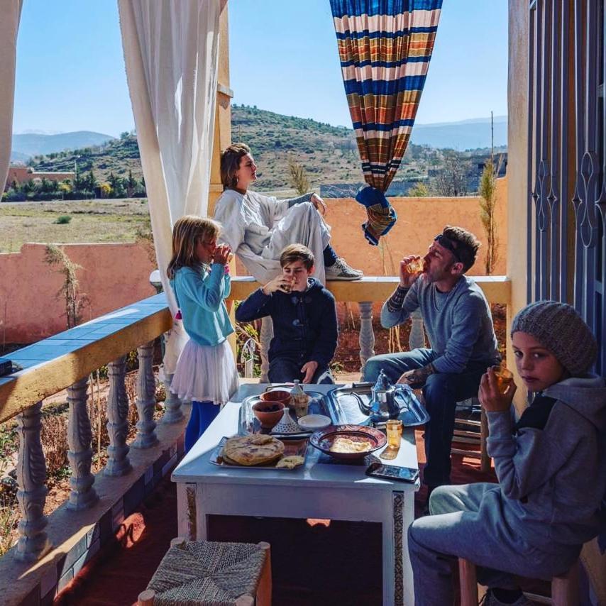 Le Petit Jardin Bed & Breakfast Демнат Екстериор снимка